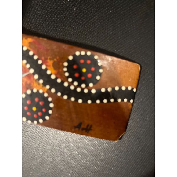 Handcrafted Australian Aboriginal Art Wooden Boomerang Display Stand With Kangar - Picture 5 of 6